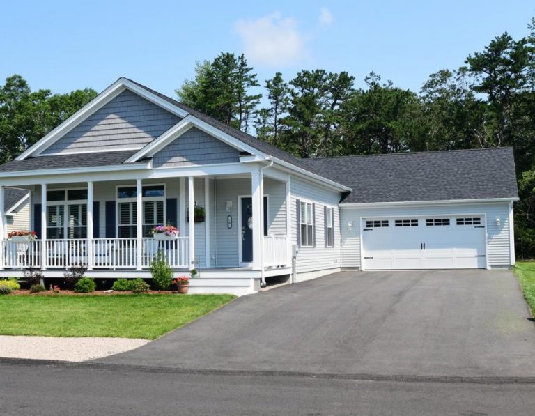 South Shore Village 55 Plus Golf Community in RI