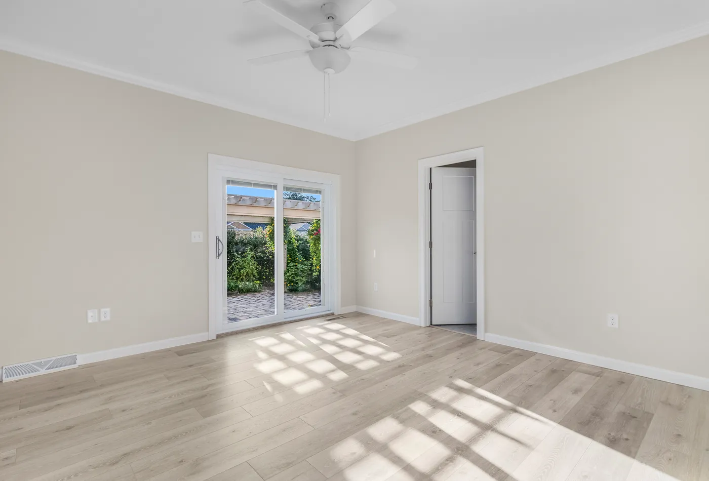 457 sand plains trail south kingstown, ri 02879-068