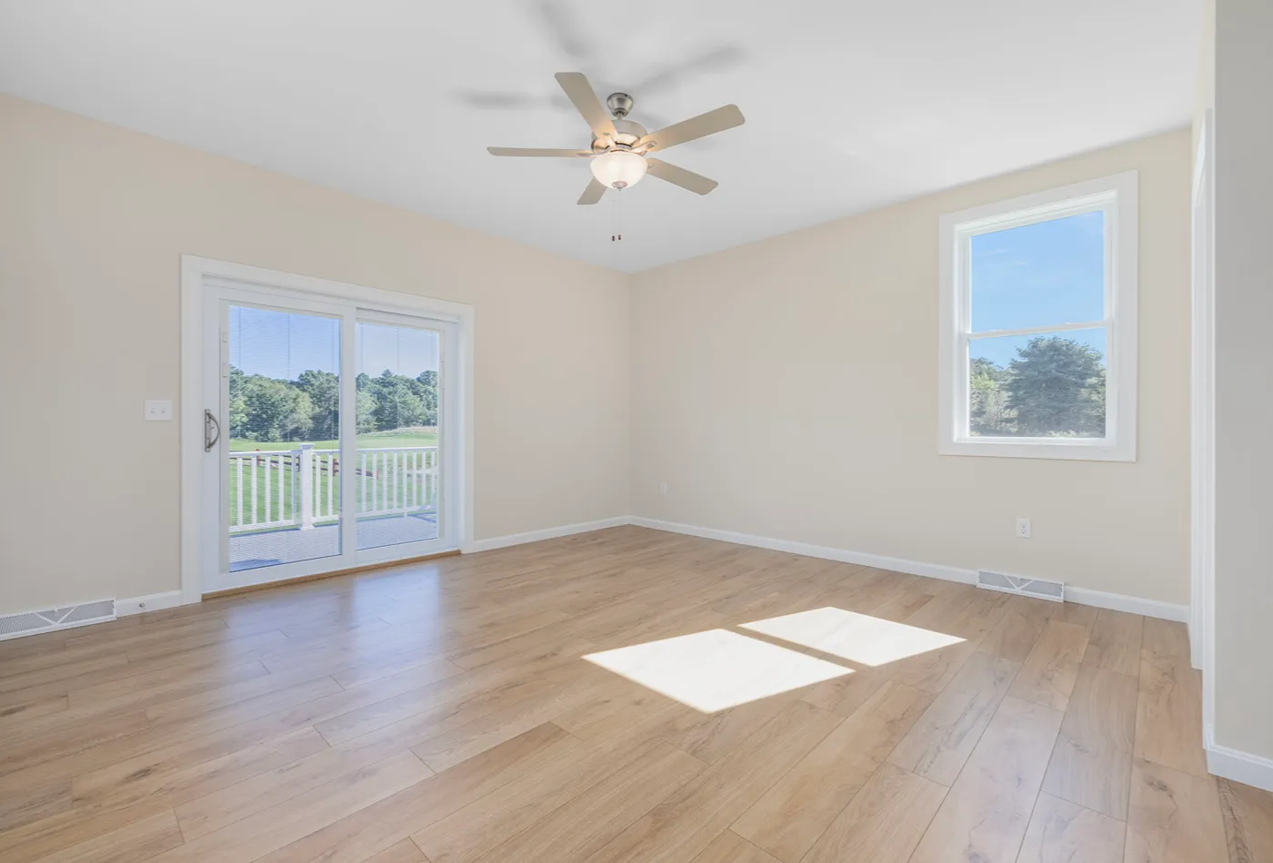 633 s shore village blvd, south kingstown, ri 02879-035